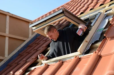 Pose de fenêtres de toit Velux à Tanneron